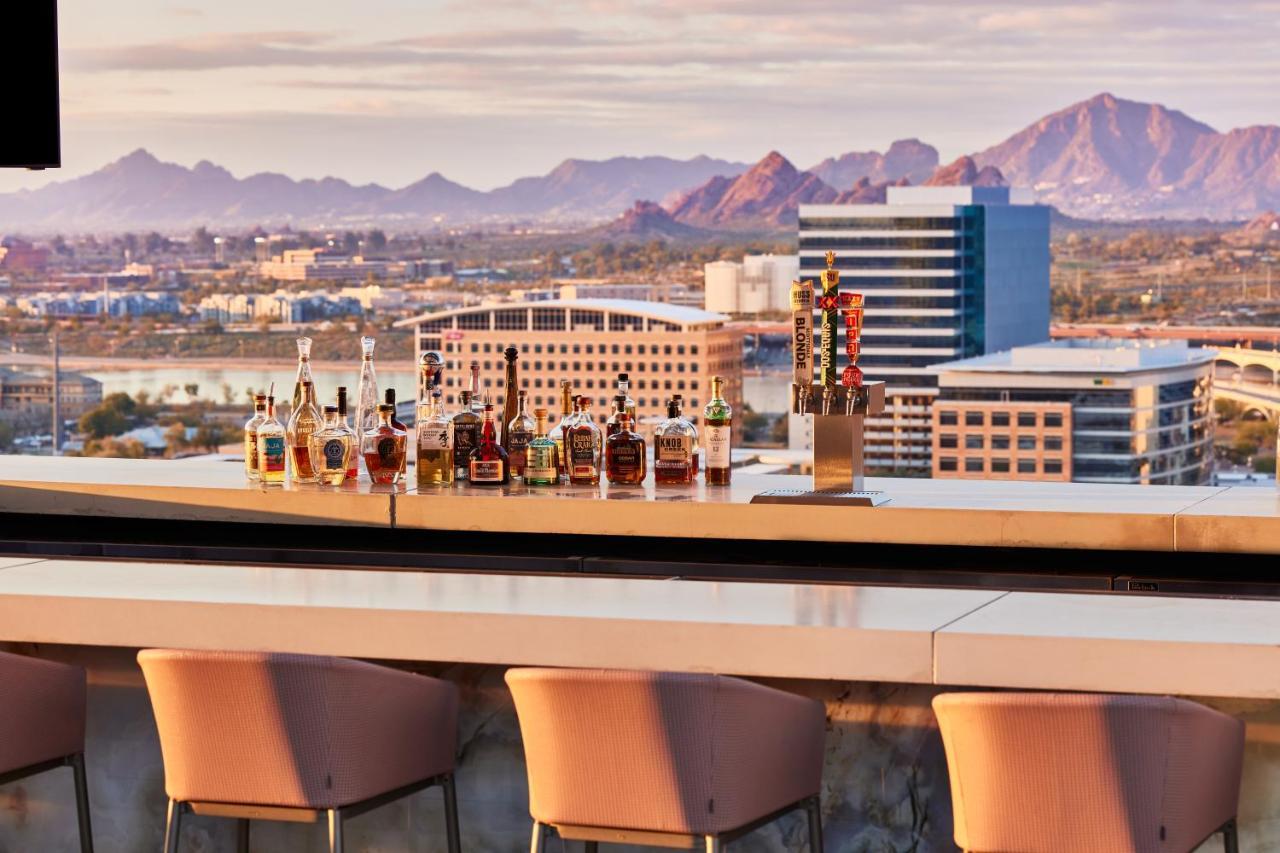 The Westin Tempe Hotel Exterior photo