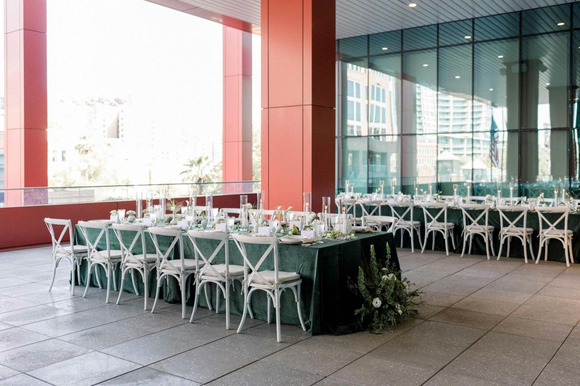 The Westin Tempe Hotel Exterior photo